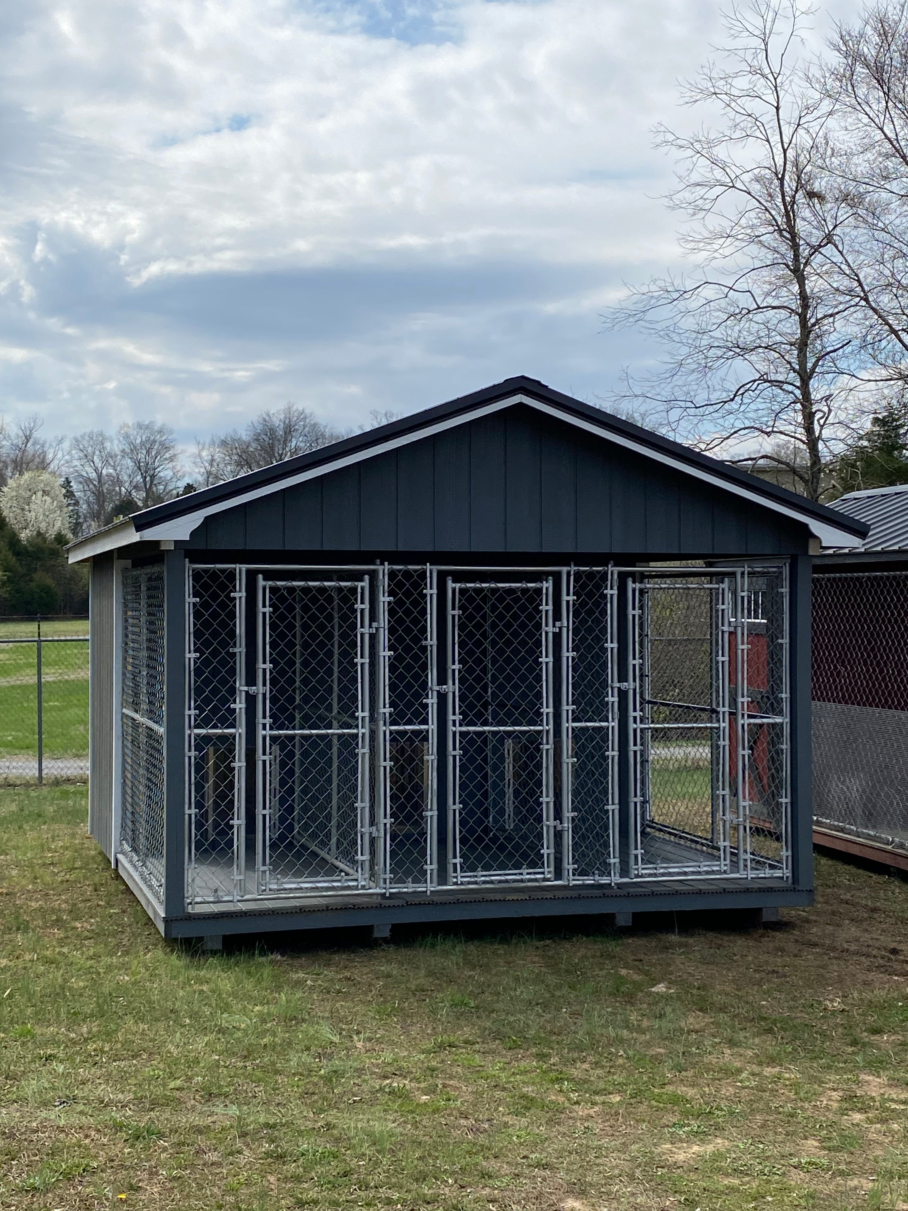 Used shops outdoor dog kennels for