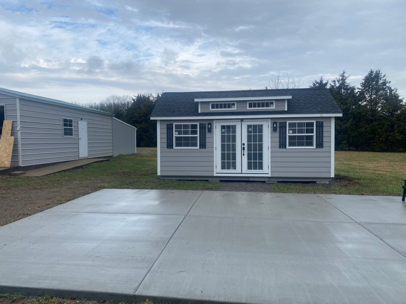 Load image into Gallery viewer, Garden Studio
