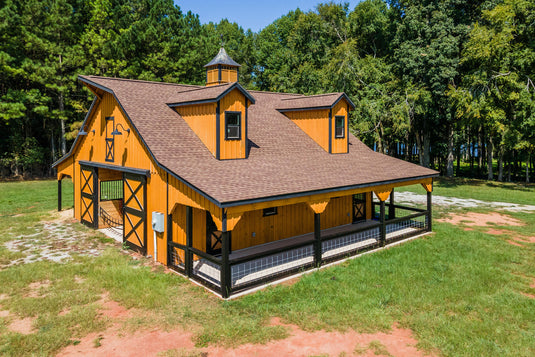 High Profile Center Aisle Horse Barn