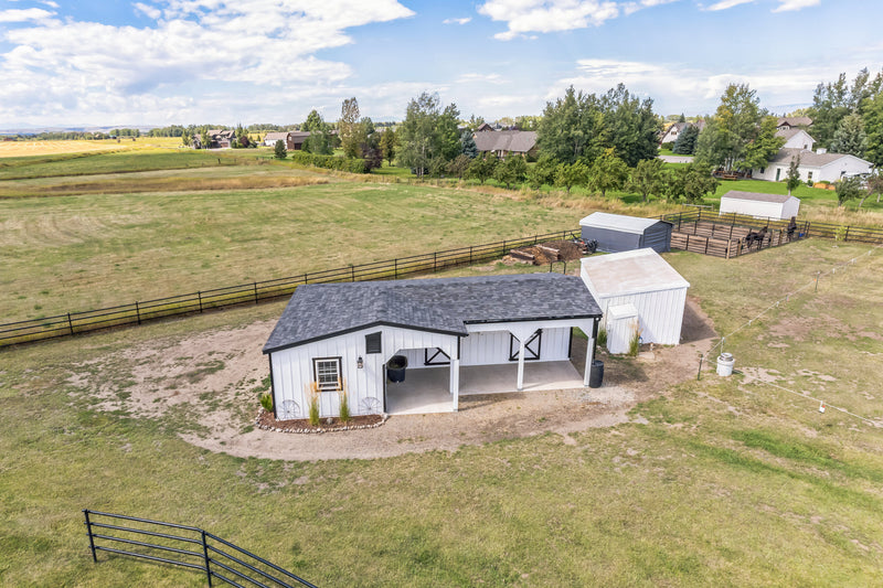 Load image into Gallery viewer, L-Shaped Horse Barn
